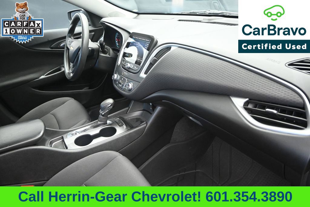 Certified 2024 Chevrolet Malibu LS FWD image 23