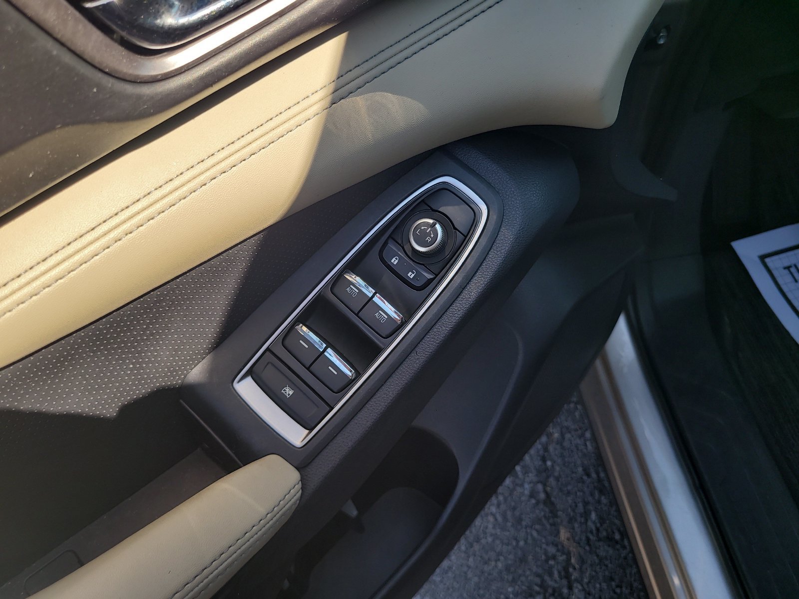 Used 2019 Subaru Ascent Limited w/ Popular Package #2 AWD/4WD image 11