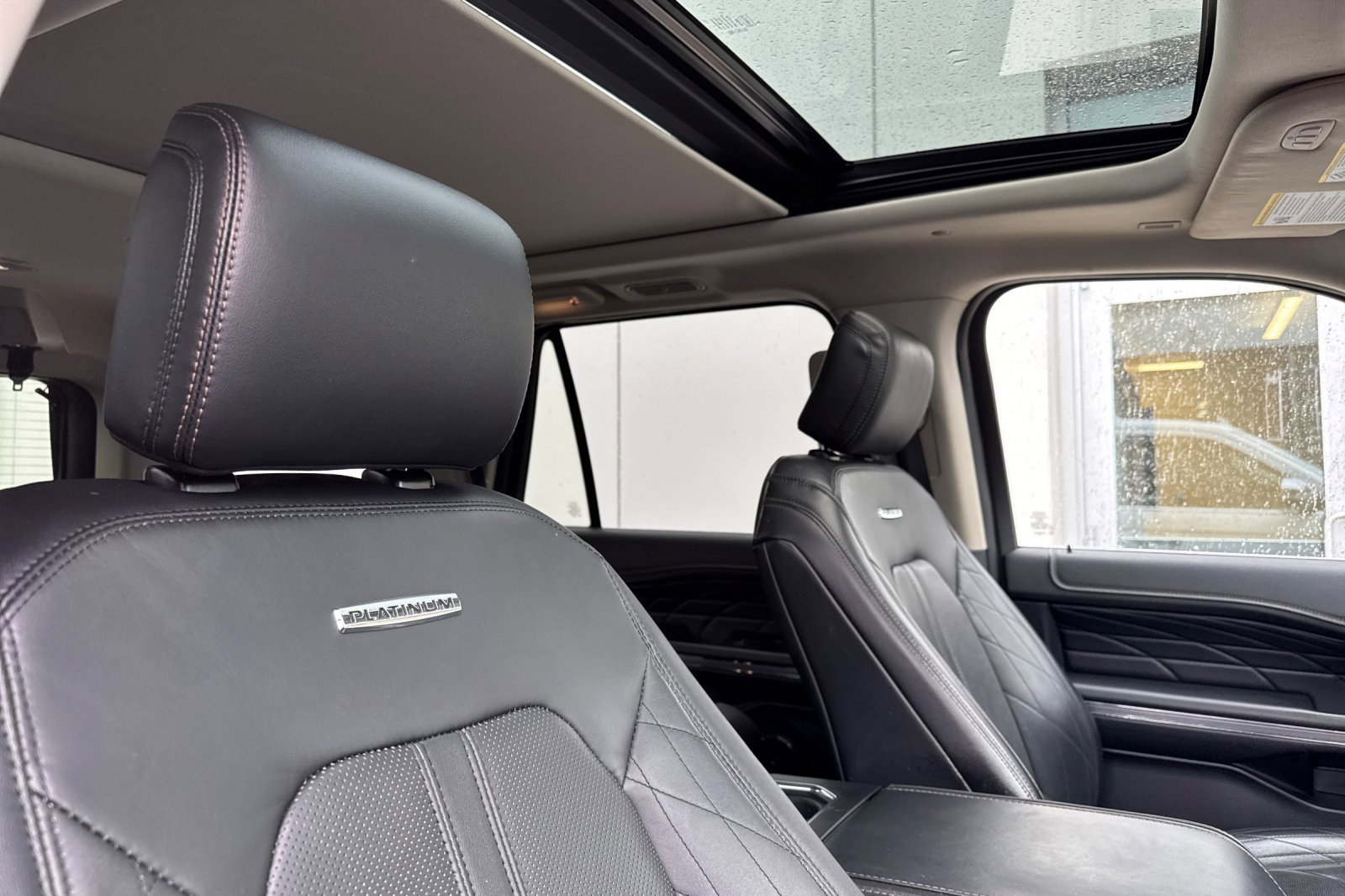 Used 2019 Ford Expedition Platinum AWD/4WD image 18