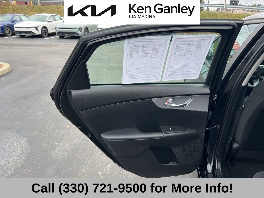 Certified 2023 Kia Forte LXS image 45