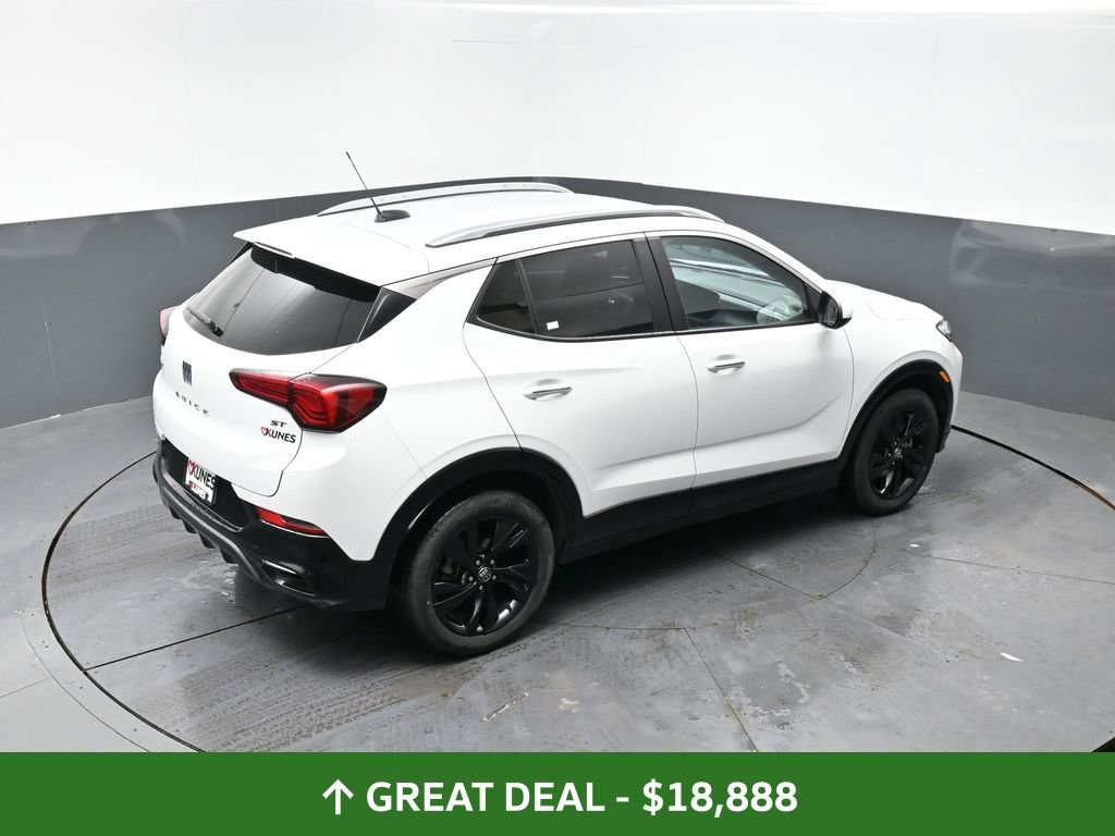 Used 2024 Buick Encore GX Sport Touring image 36