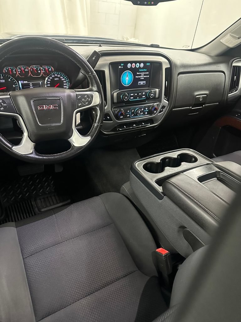 Used 2019 GMC Sierra 2500 SLE w/ SLE Preferred Package AWD/4WD image 22