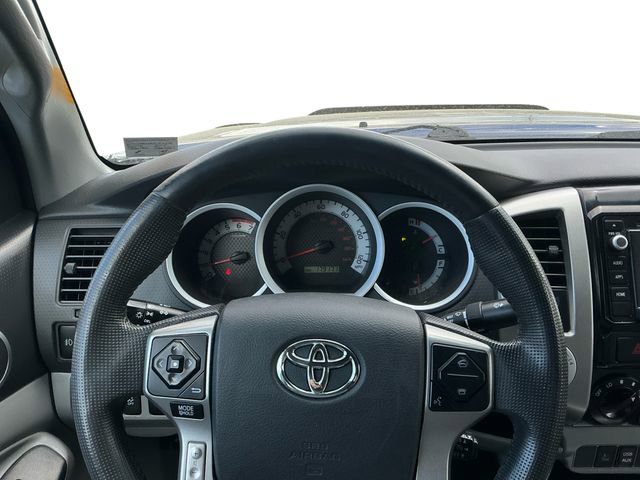 Used 2014 Toyota Tacoma 4x4 Double Cab w/ TRD Off-Road Package image 14