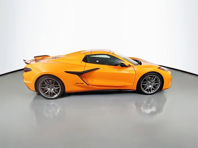 Used 2024 Chevrolet Corvette Z06 image 9