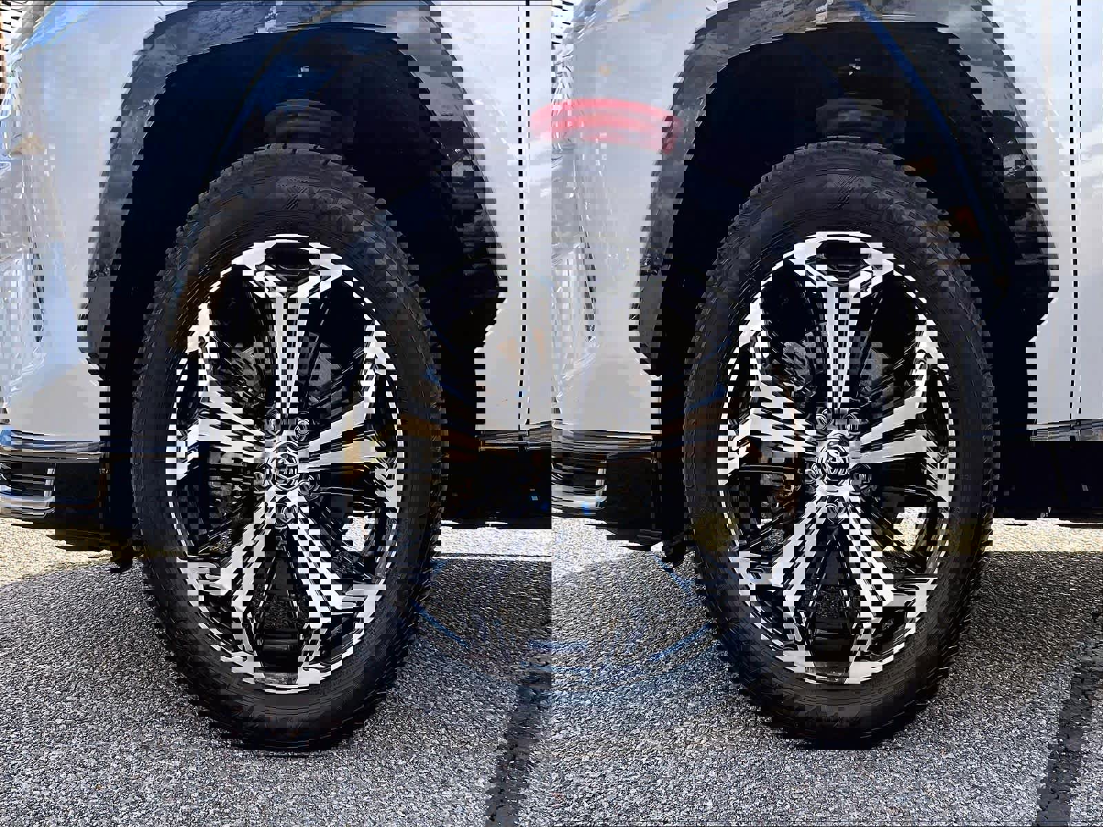 Used 2023 Toyota RAV4 XSE image 7