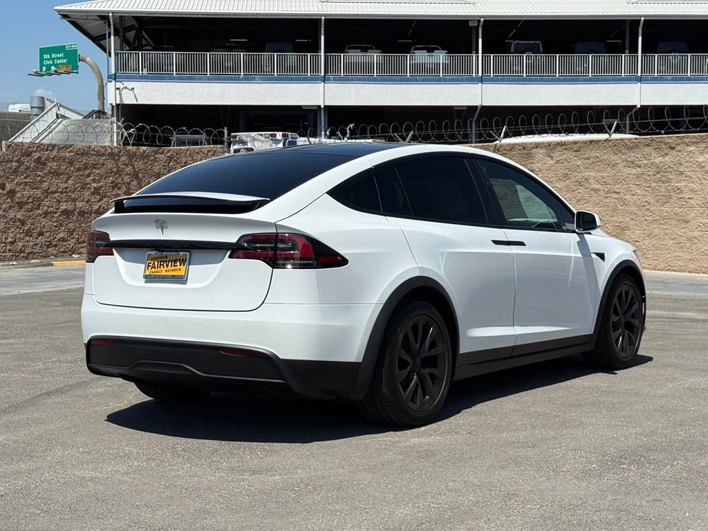 Used 2023 Tesla Model X AWD/4WD image 3