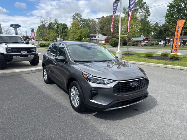 Certified 2024 Ford Escape Active AWD/4WD image 4