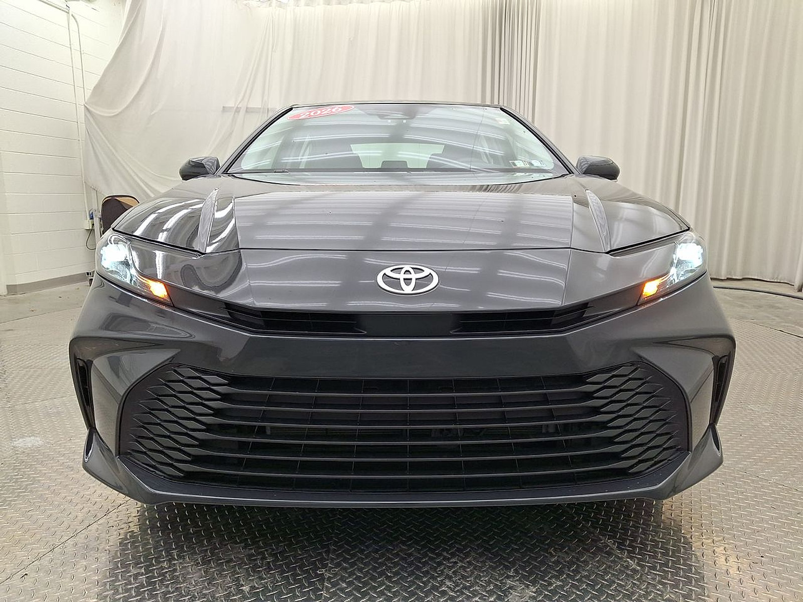 Used 2026 Toyota Camry LE FWD image 31