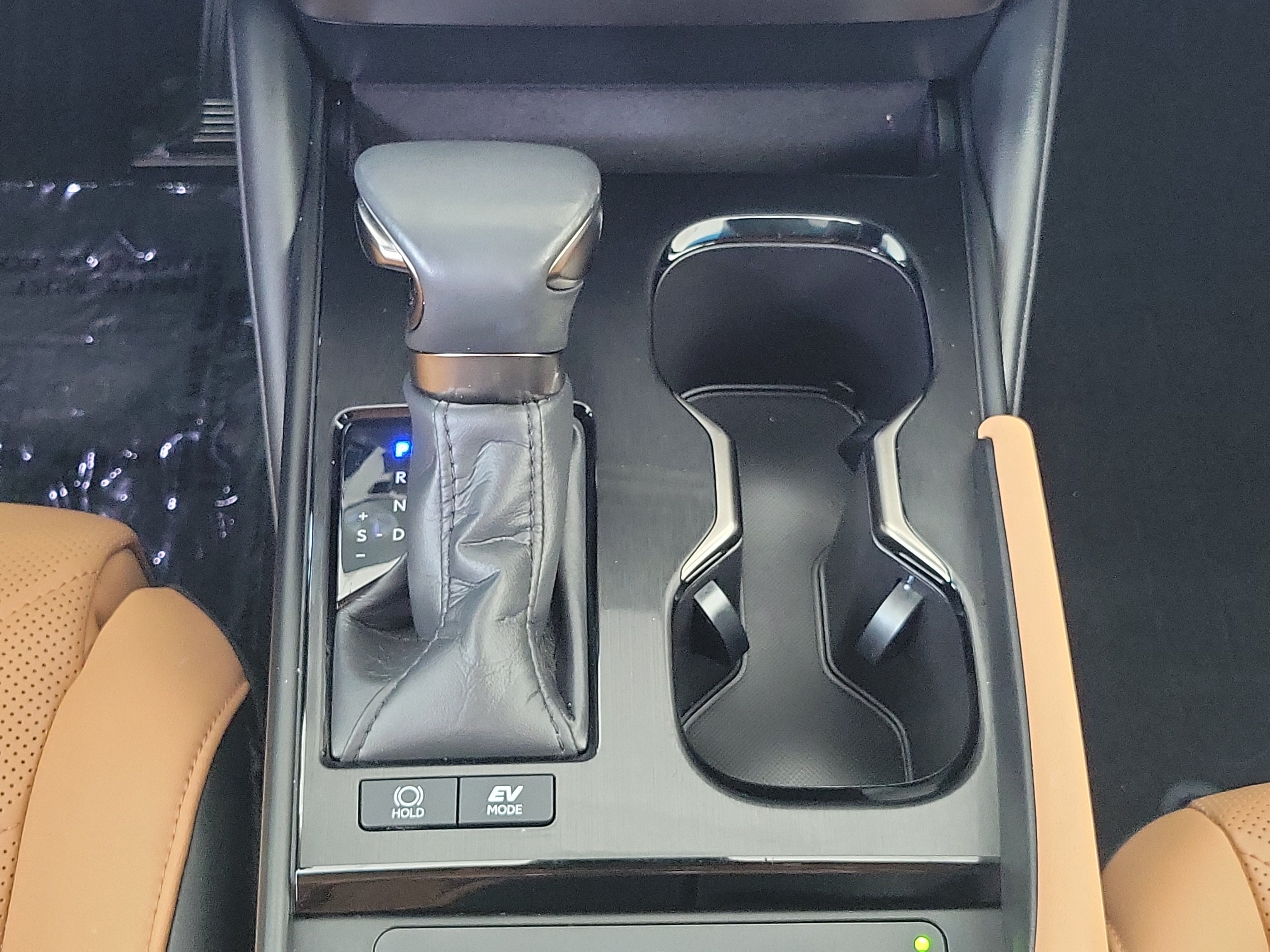 Used 2024 Lexus ES 300h w/ Technology Package FWD image 19