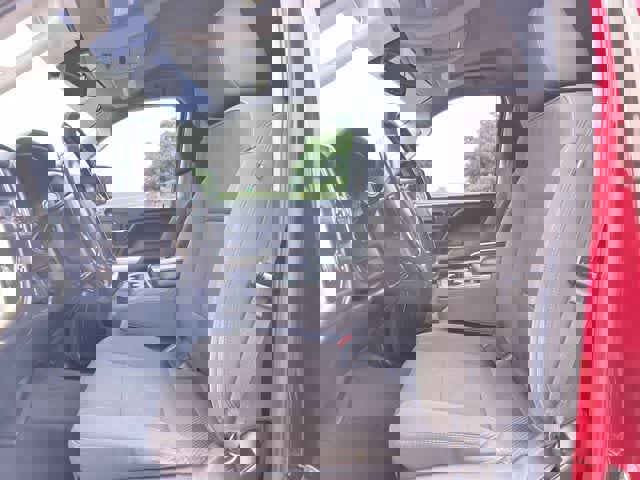 Used 2018 Chevrolet Silverado 1500 LT w/ Texas Edition AWD/4WD image 11