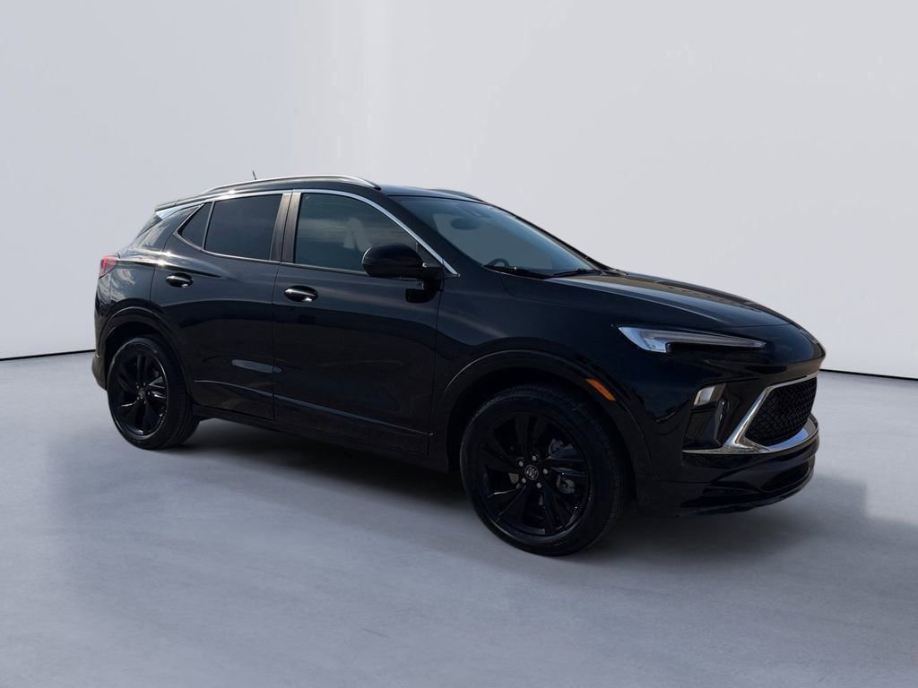 Used 2024 Buick Encore GX Sport Touring image 1
