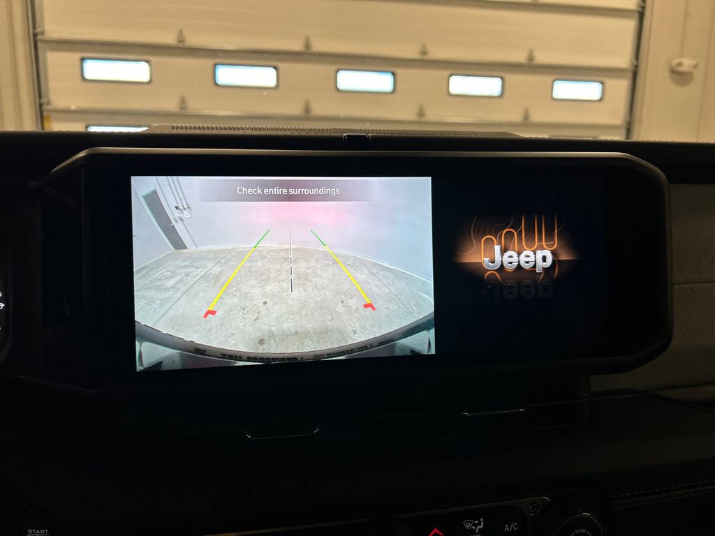 Used 2025 Jeep Wrangler Sahara 4xe image 23