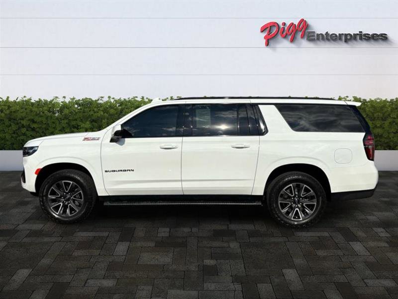 Used 2024 Chevrolet Suburban Z71 w/ Luxury Package image 4