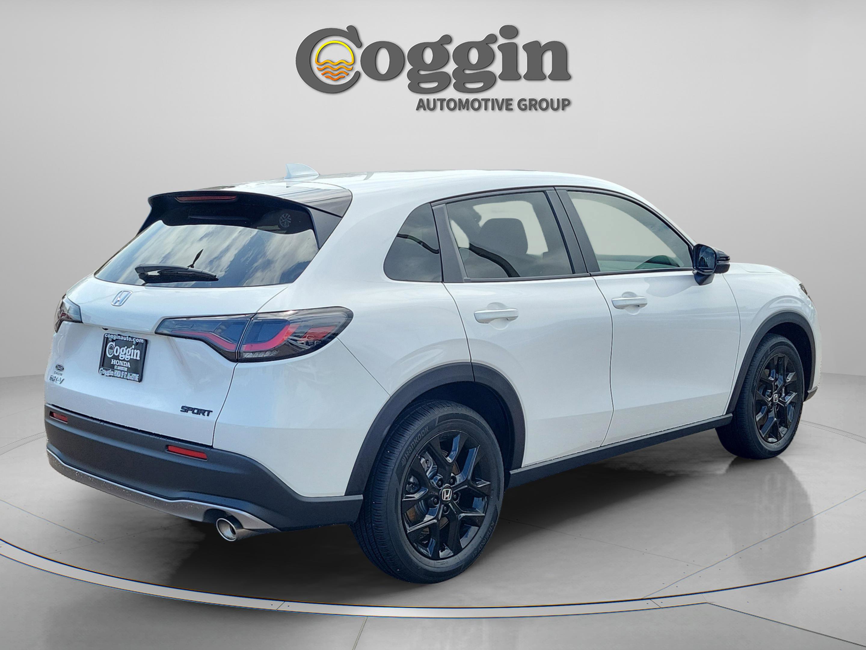 Used 2024 Honda HR-V Sport image 5