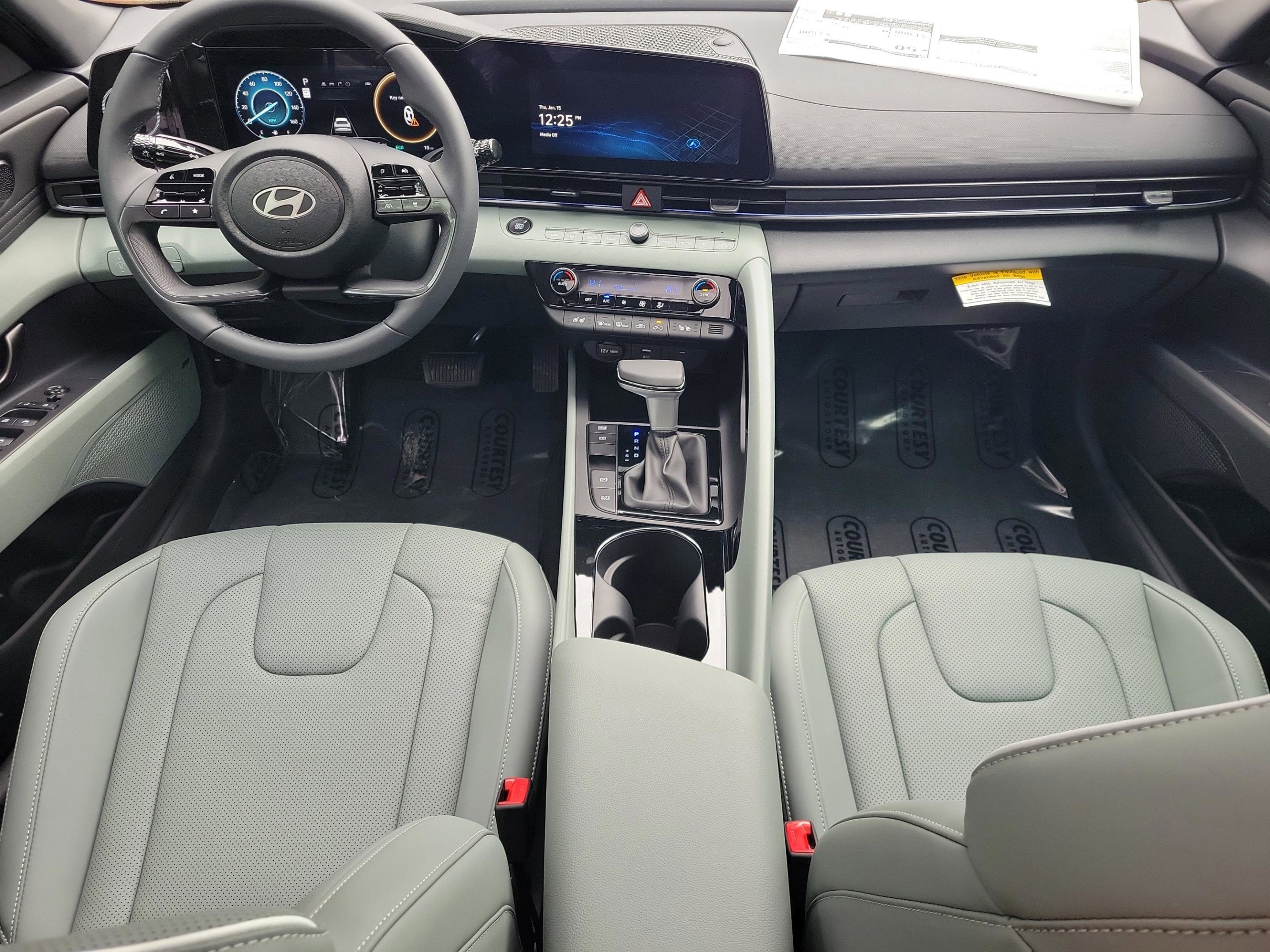 New 2026 Hyundai Elantra Limited image 9