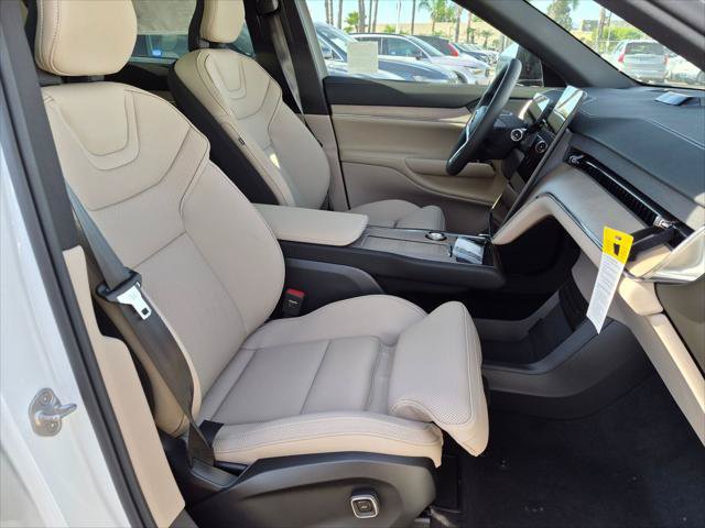 New 2026 Volvo EX90 Plus AWD/4WD image 14