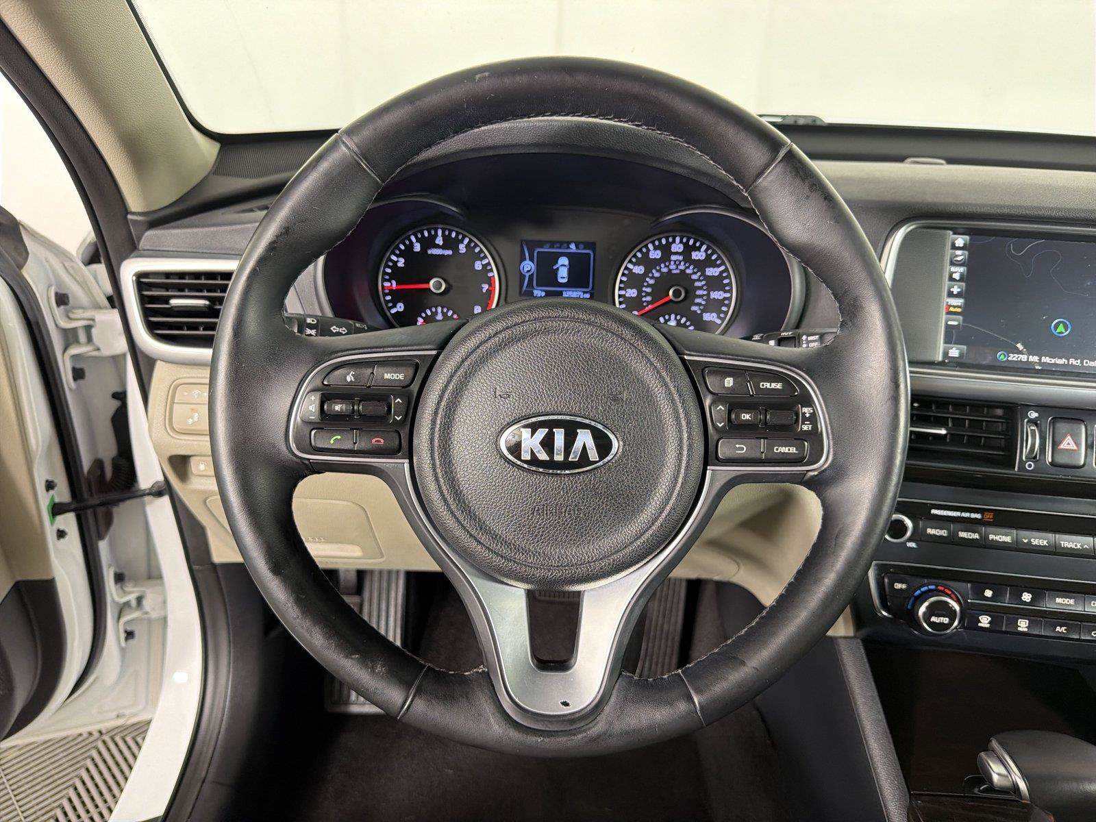 Used 2016 Kia Optima EX w/ Premium Package FWD image 20