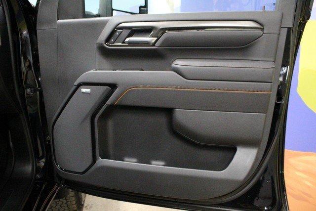 New 2026 GMC Sierra 2500 AT4 w/ Technology Package image 10