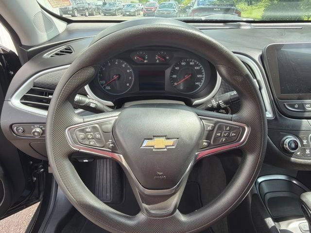 Used 2024 Chevrolet Malibu LT FWD image 15