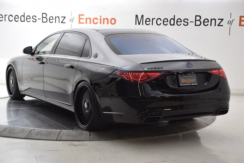 Used 2021 Mercedes-Benz Maybach S 580 4MATIC image 4