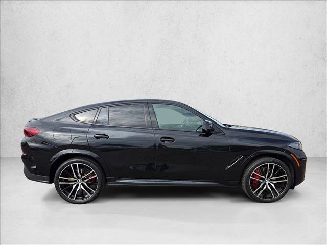Certified 2024 BMW X6 xDrive40i w/ Premium Package AWD/4WD image 4
