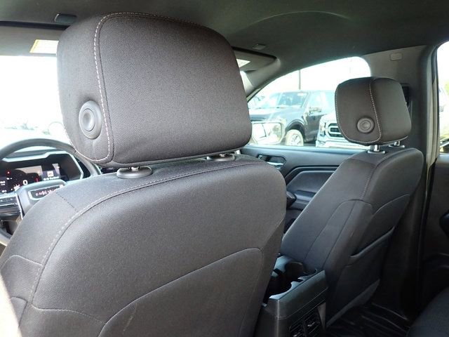 Used 2024 GMC Canyon Elevation w/ Convenience Package AWD/4WD image 18