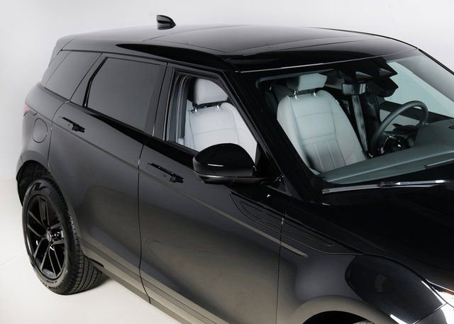 New 2026 Land Rover Range Rover Evoque S image 32