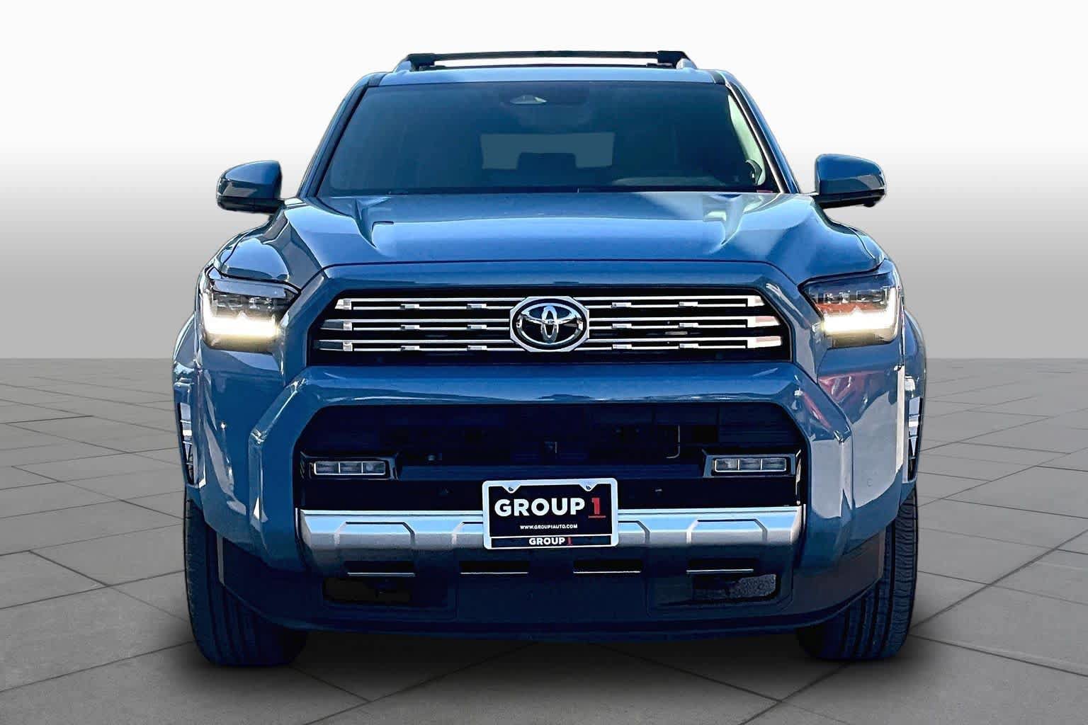 Used 2025 Toyota 4Runner Limited AWD/4WD image 4