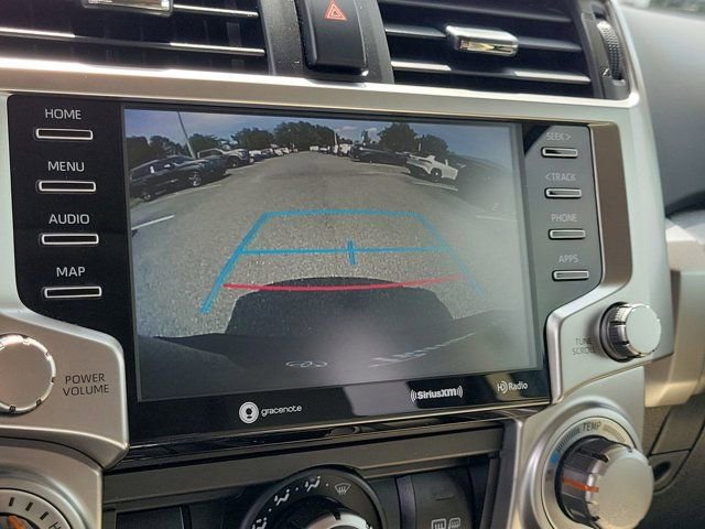 Used 2020 Toyota 4Runner SR5 Premium w/ Moonroof Package RWD image 27