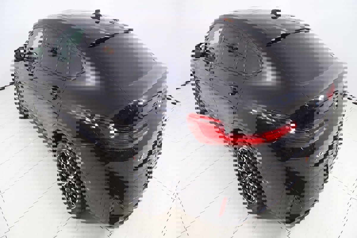 Used 2023 BMW X4 M40i w/ Premium Package image 28