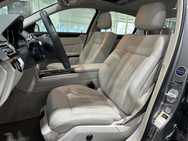 Used 2014 Mercedes-Benz E 550 4MATIC Sedan w/ Premium 1 Package image 5