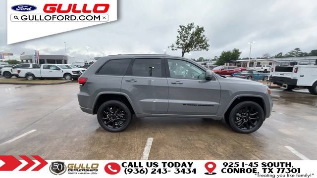 Used 2022 Jeep Grand Cherokee Laredo X AWD/4WD image 9