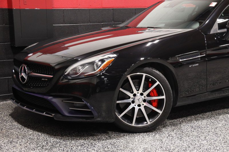 Used 2017 Mercedes-Benz SLC 43 AMG w/ Premium 2 Package image 21