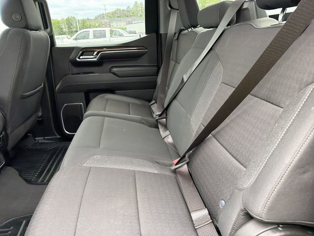 Used 2024 Chevrolet Silverado 1500 LT AWD/4WD image 13