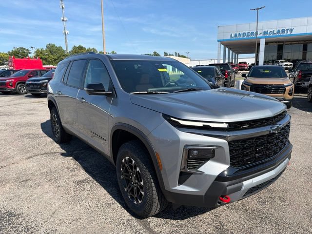 New 2027 Chevrolet Traverse Z71 w/ Driver Confidence Package AWD/4WD image 1