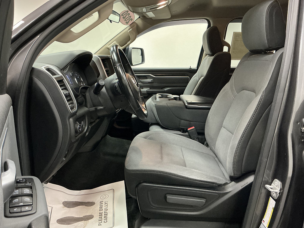 Used 2020 RAM 1500 Big Horn AWD/4WD image 8