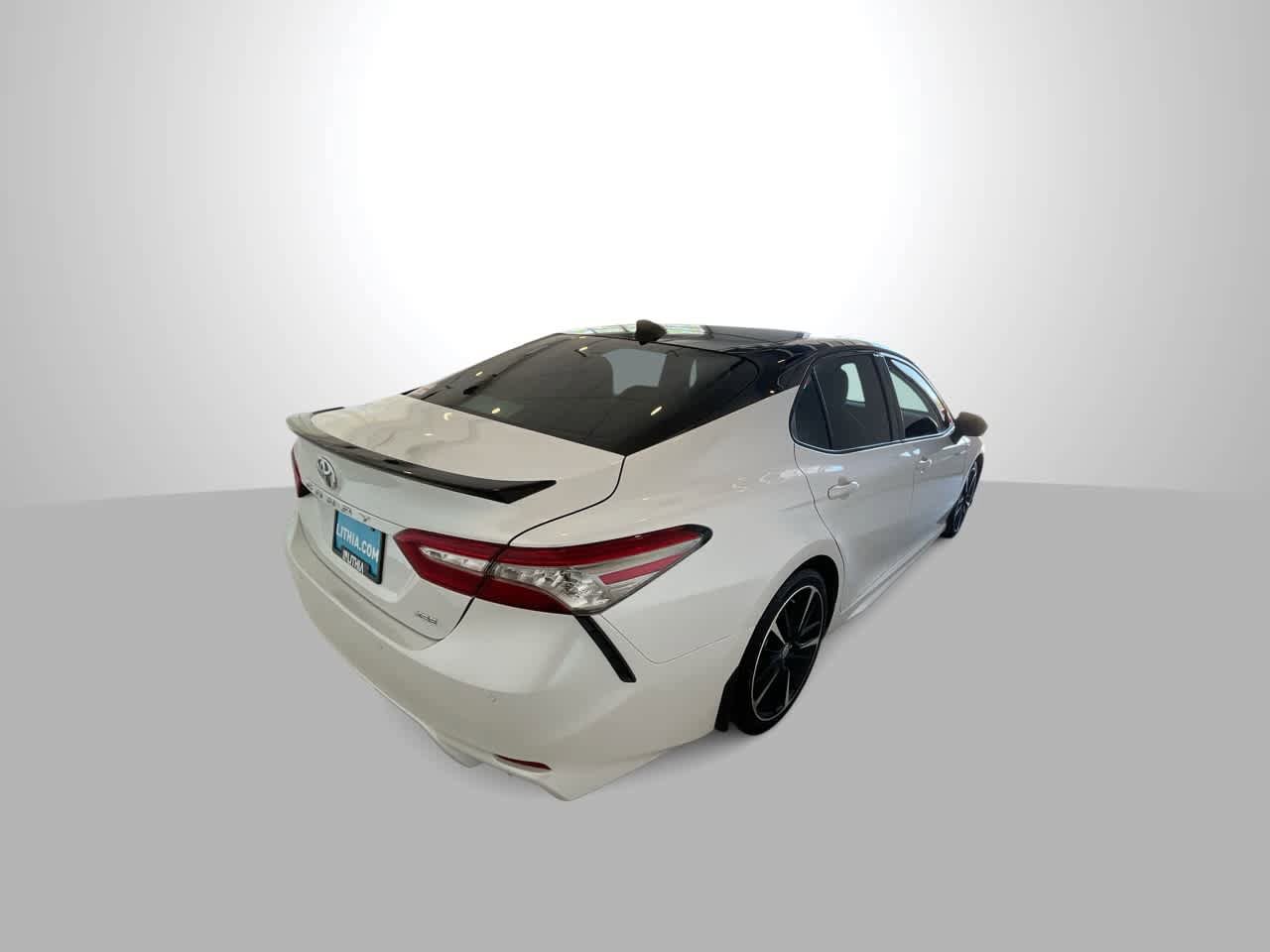 Used 2018 Toyota Camry XSE w/ Driver Assist Package FWD image 8