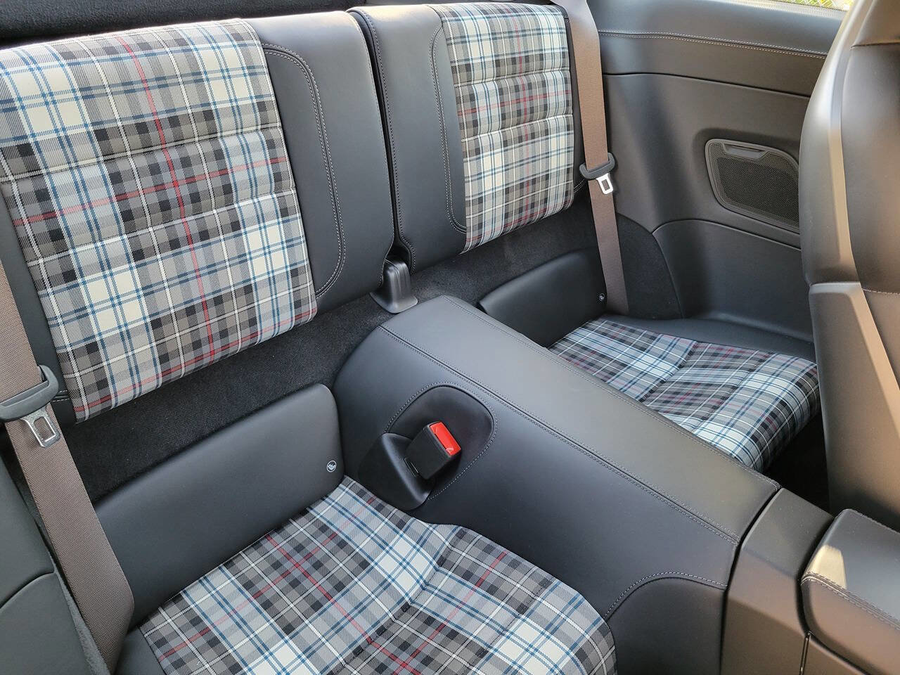 Used 2025 Porsche 911 Turbo S image 28