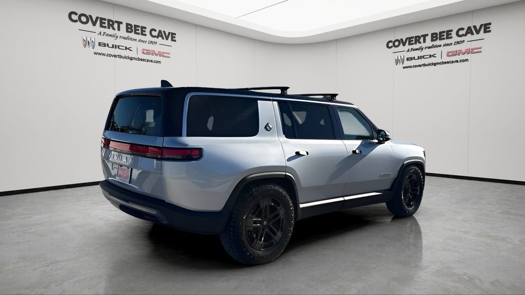Used 2024 Rivian R1S Adventure image 9