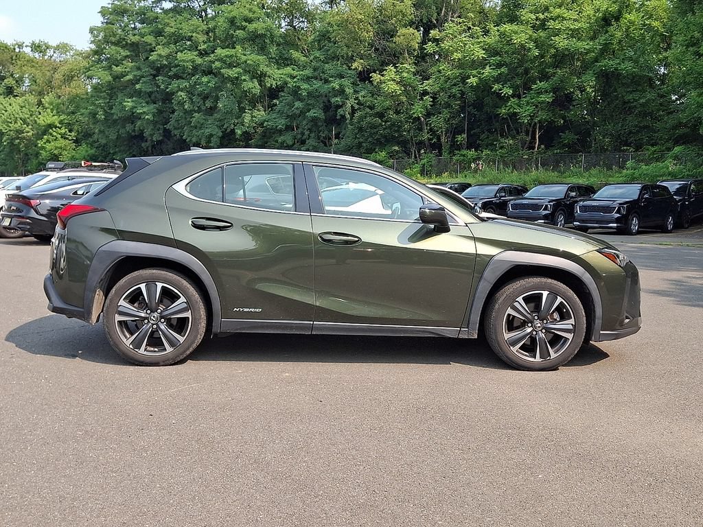 Used 2021 Lexus UX 250h w/ Premium Package AWD/4WD image 10