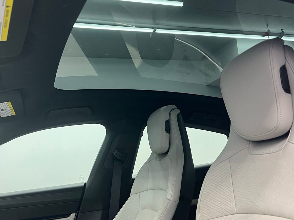 Used 2020 Porsche Taycan 4S image 11