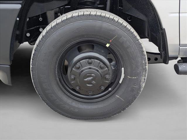 New 2026 RAM 3500 Tradesman AWD/4WD image 9