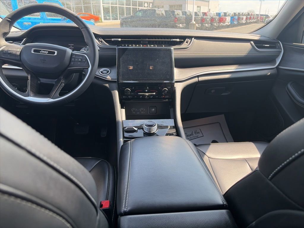 Certified 2023 Jeep Grand Cherokee L Limited image 18