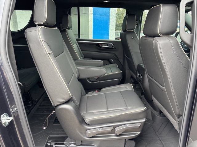 New 2026 Chevrolet Suburban Premier w/ Sun And Tow Package AWD/4WD image 45