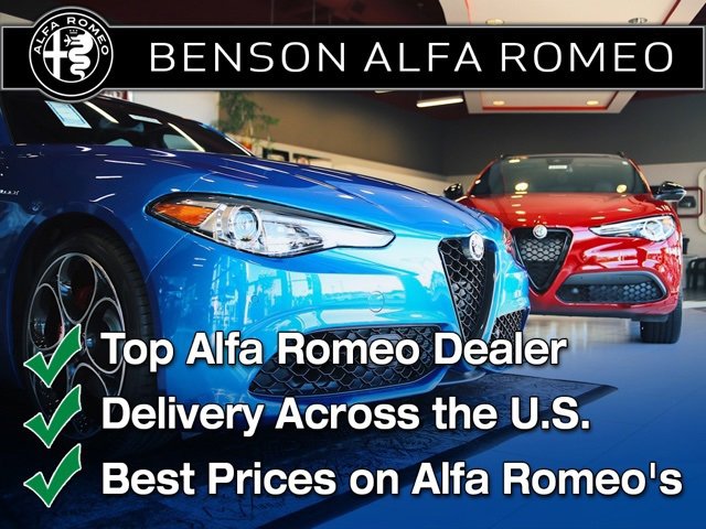 Used 2024 Alfa Romeo Tonale Ti w/ Premium Interior Package image 2