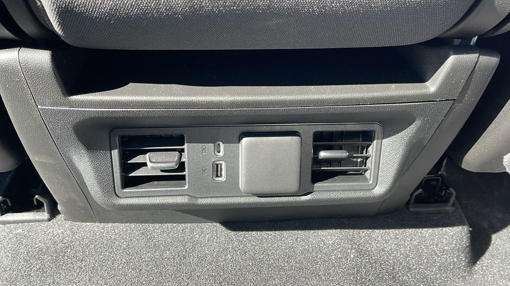 New 2026 GMC Sierra 1500 Elevation image 16