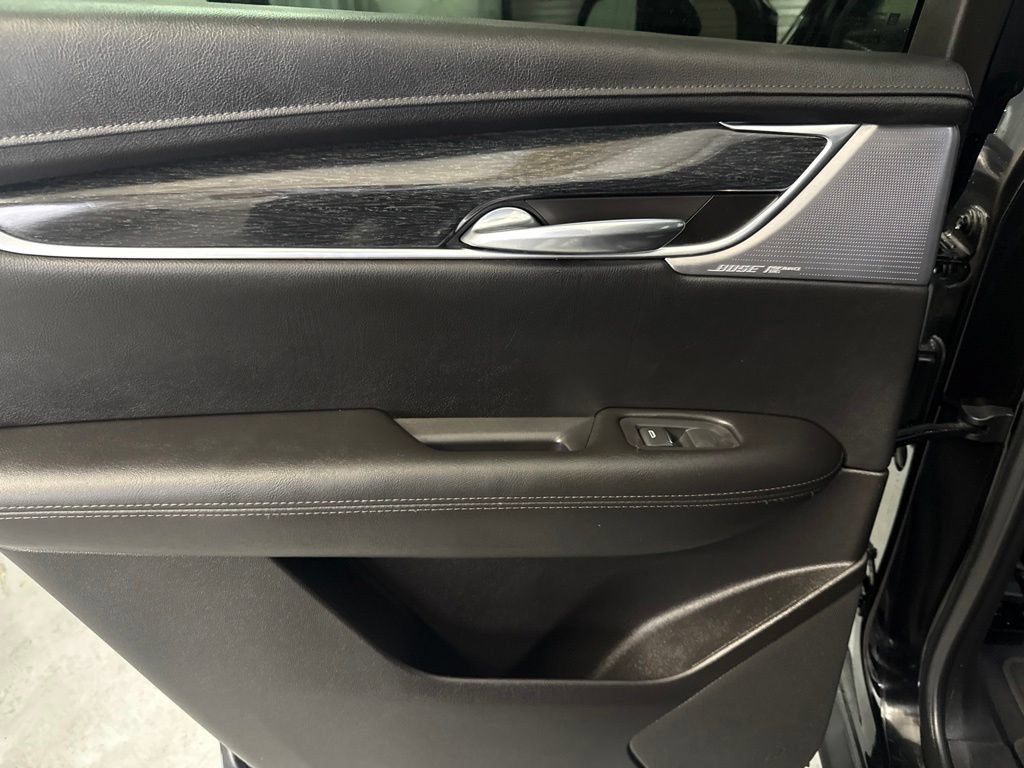 Used 2022 Cadillac XT5 Premium Luxury FWD image 12