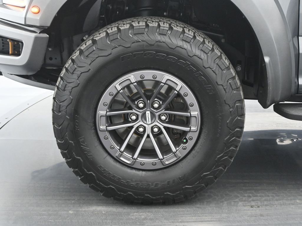 Used 2019 Ford F150 Raptor w/ Equipment Group 802A Luxury AWD/4WD image 26