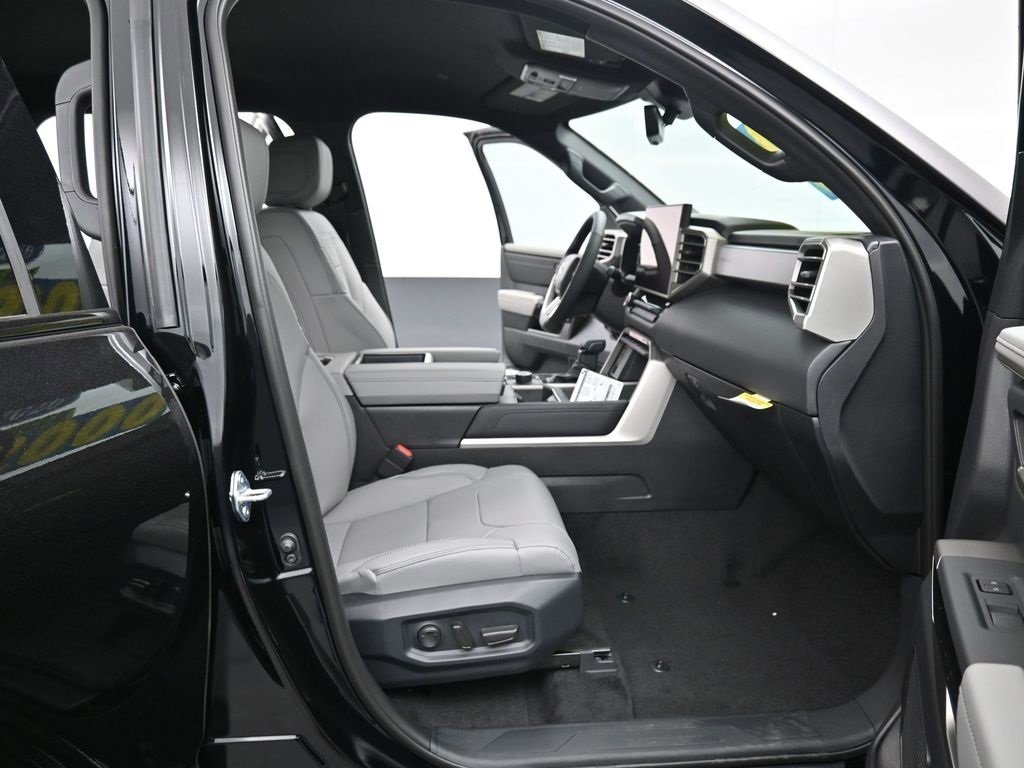 New 2026 Toyota Tundra Limited image 13