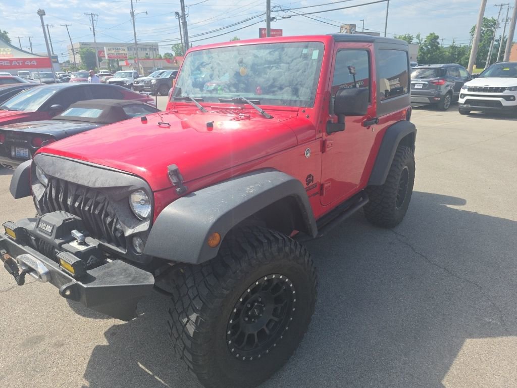 Used 2018 Jeep Wrangler Sport AWD/4WD image 2